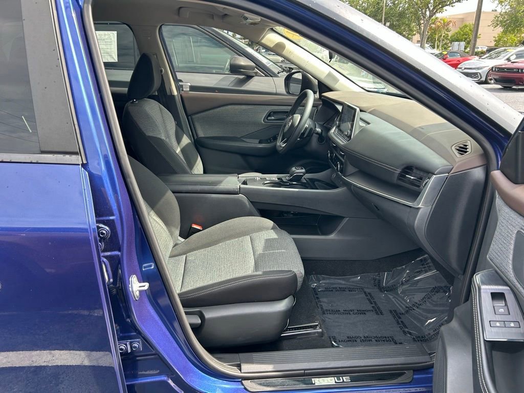 Used 2021 Nissan Rogue S FWD image 38