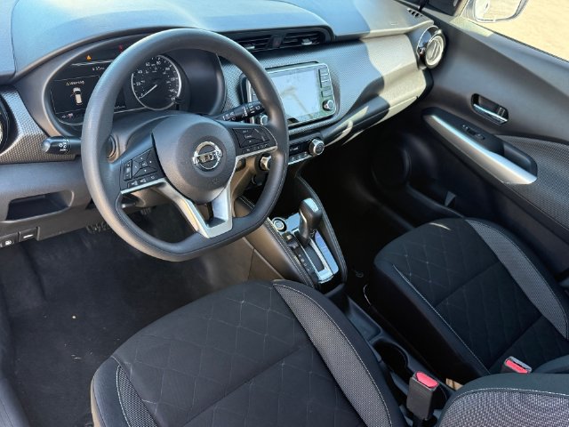 Used 2018 Nissan Kicks SV FWD image 7