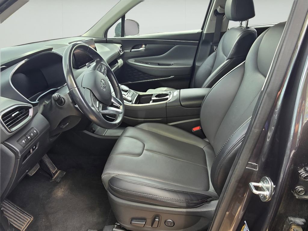 Used 2023 Hyundai Santa Fe SEL w/ Premium Package image 11