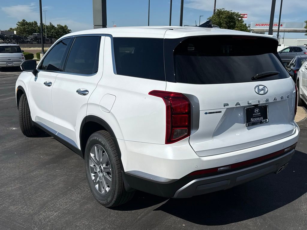 New 2025 Hyundai Palisade SE FWD image 3