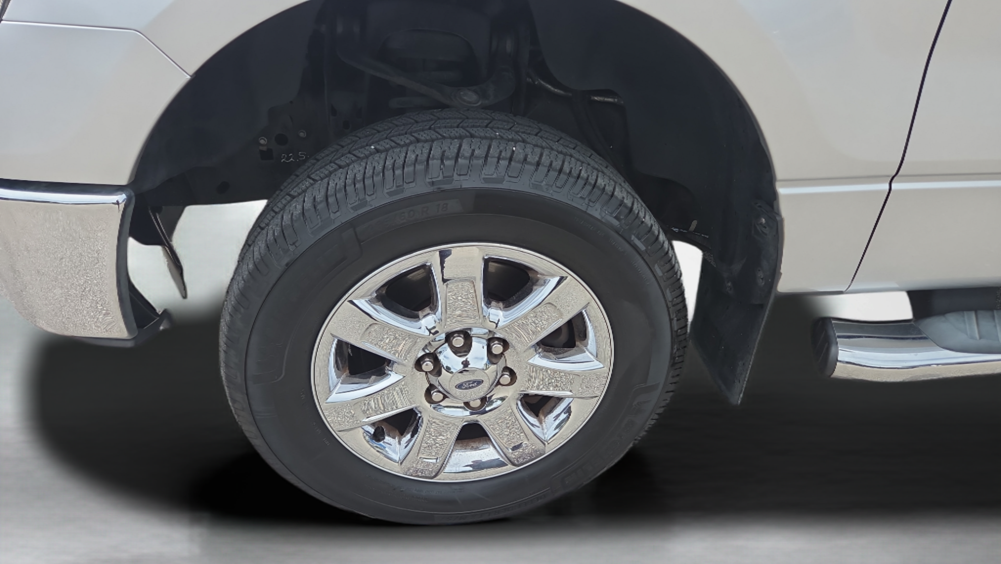 Used 2013 Ford F150 XLT w/ XLT Chrome Pkg RWD image 36