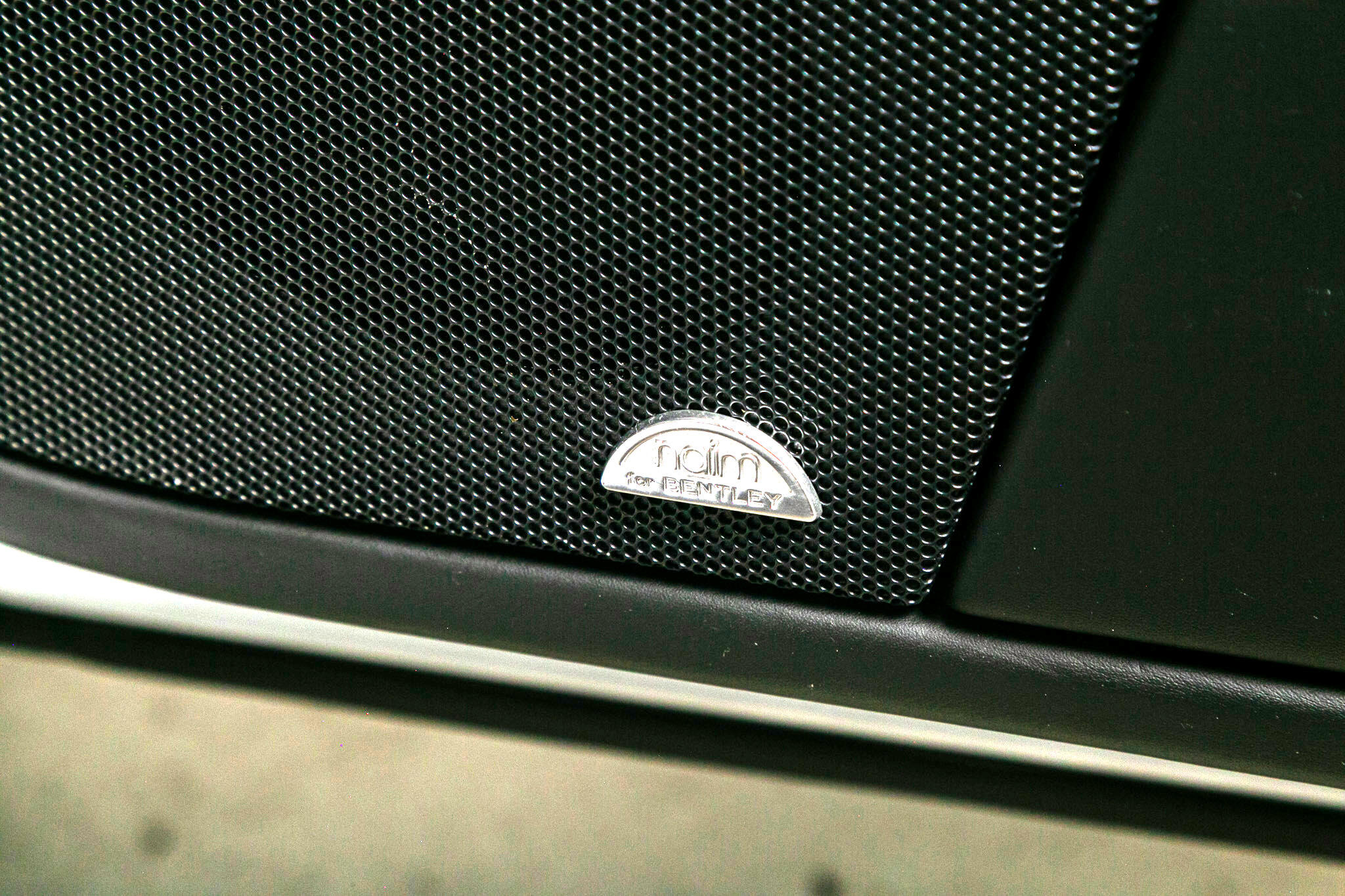 Used 2010 Bentley Continental GT image 31