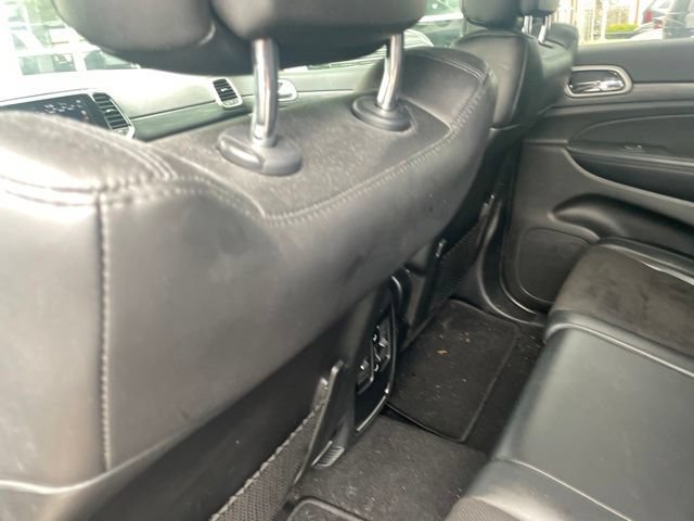 Used 2020 Jeep Grand Cherokee Laredo w/ Laredo X Package RWD image 11