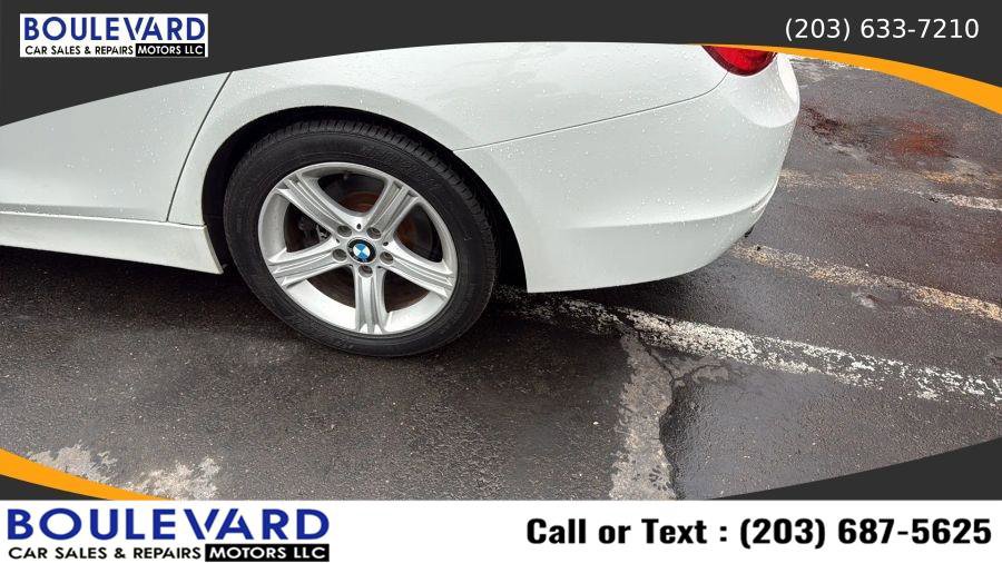 Used 2014 BMW 320i Sedan RWD image 11