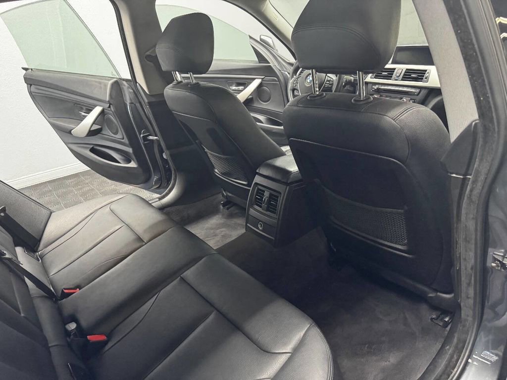 Used 2014 BMW 328i Gran Turismo xDrive w/ Technology Package AWD/4WD image 52