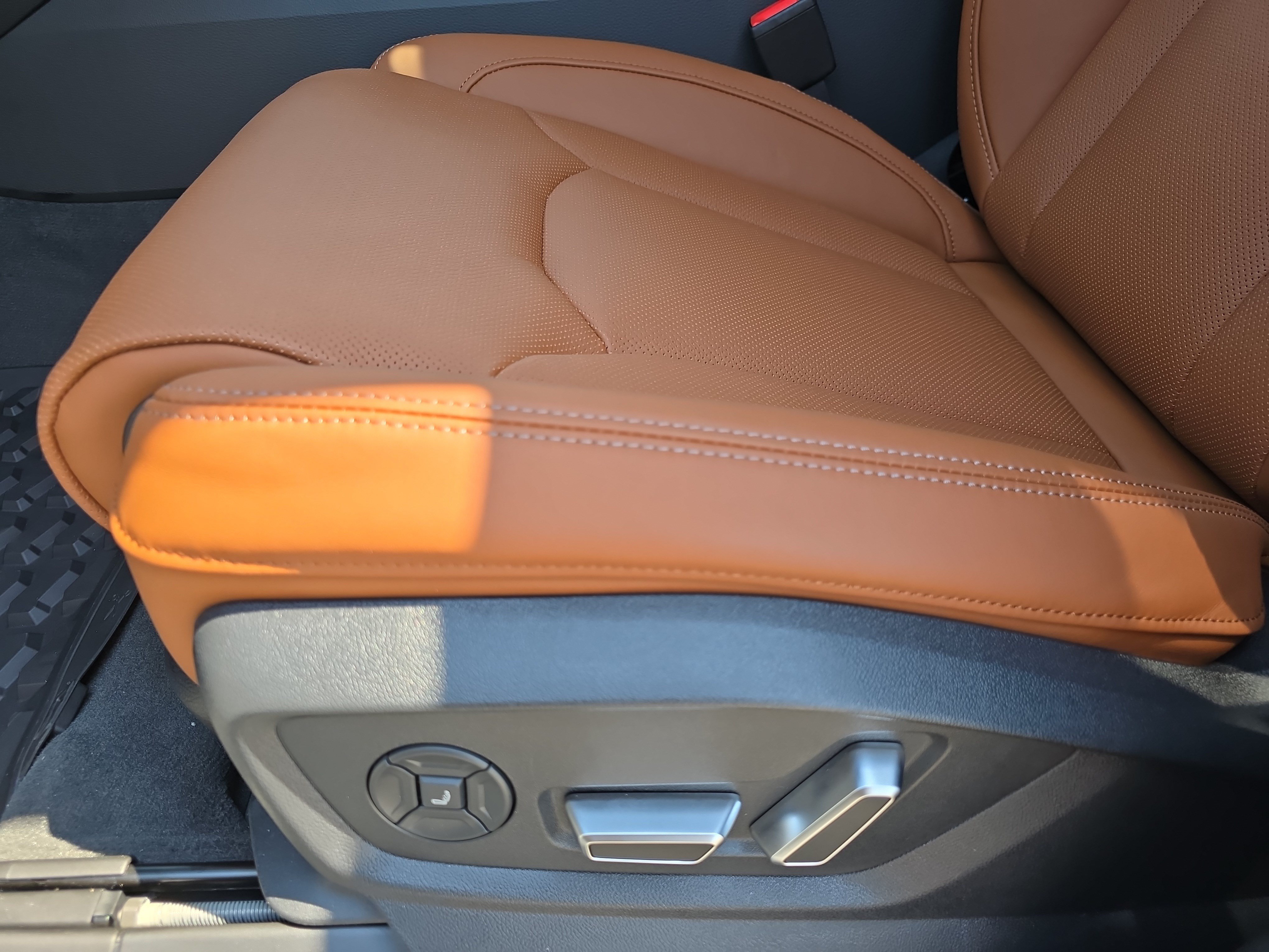 New 2026 Audi Q8 Prestige AWD/4WD image 29