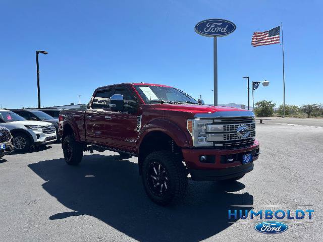 Certified 2017 Ford F350 Platinum w/ Platinum Ultimate Package AWD/4WD image 3