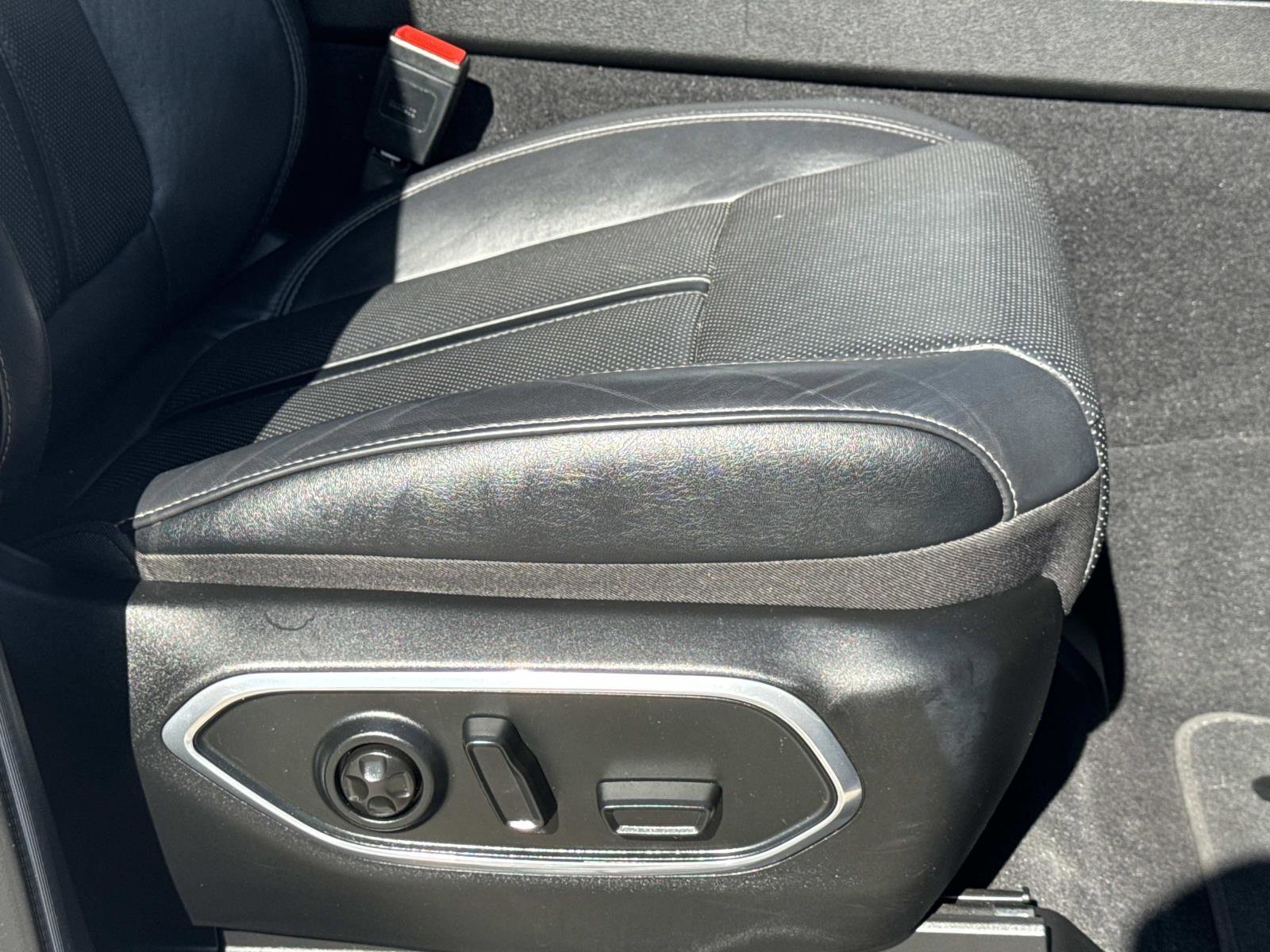 Used 2022 Jeep Wagoneer Series III image 11