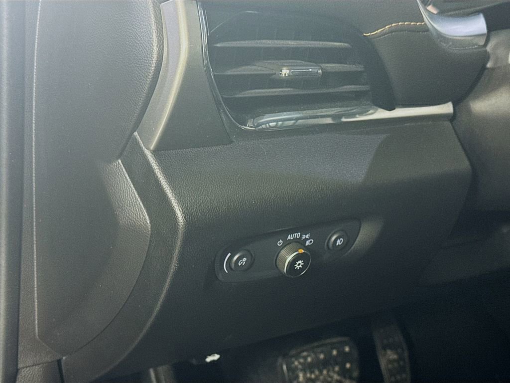 Used 2019 Chevrolet Traverse RS w/ LPO, Floor Liner Package AWD/4WD image 10