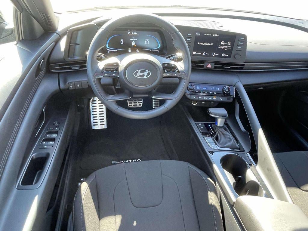 New 2026 Hyundai Elantra SEL Sport Premium image 30