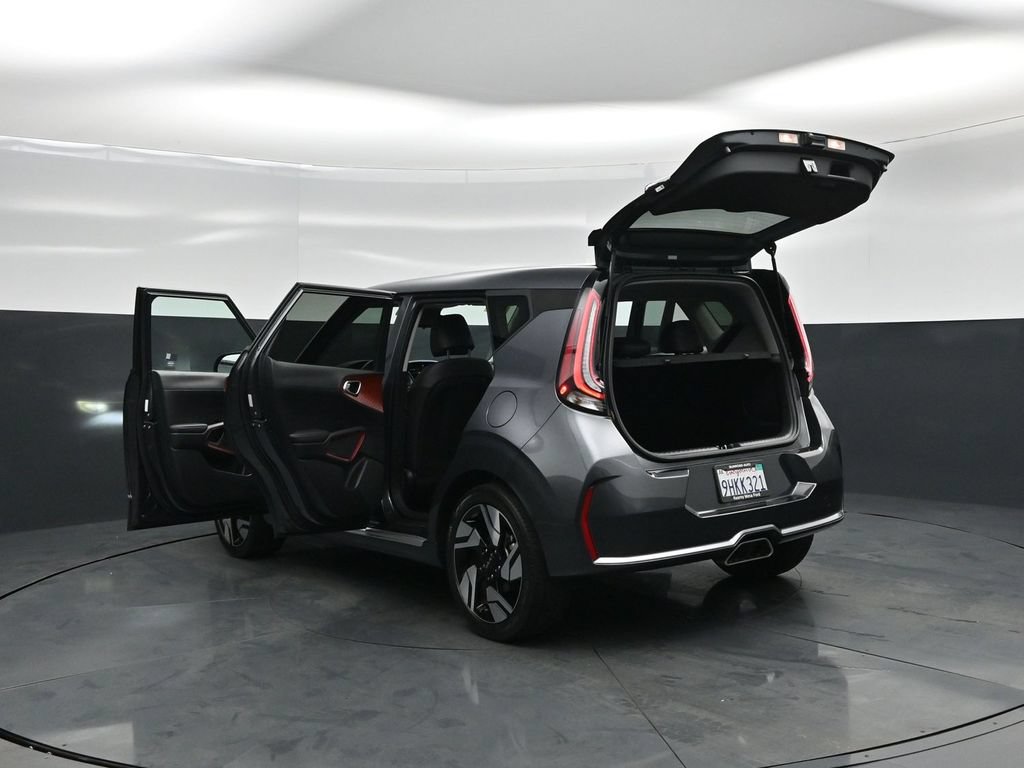 Used 2023 Kia Soul GT-Line w/ GT-Line Technology Package FWD image 34