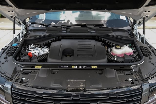 New 2026 Land Rover Range Rover SE AWD/4WD image 66