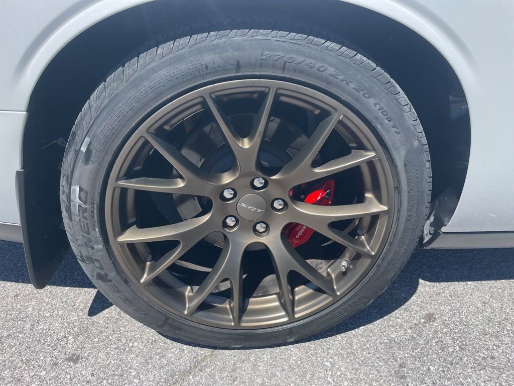 Used 2016 Dodge Challenger SRT Hellcat RWD image 33