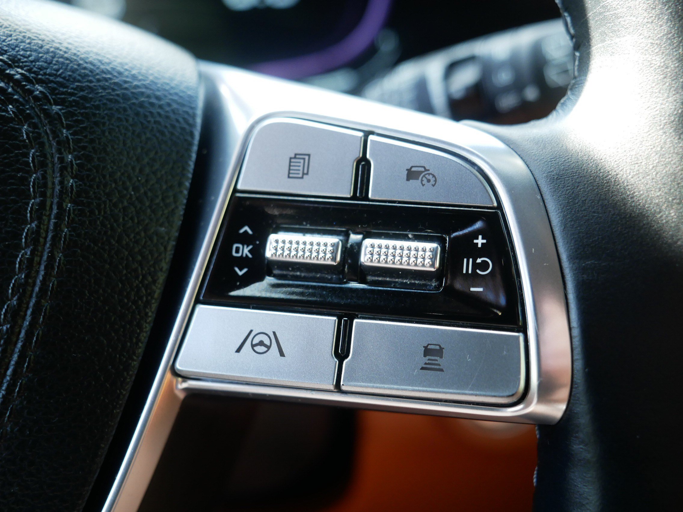 Certified 2024 Kia Telluride EX X-Line AWD/4WD image 29