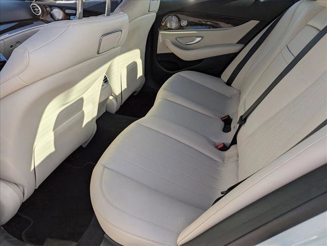 Used 2019 Mercedes-Benz E 300 image 12