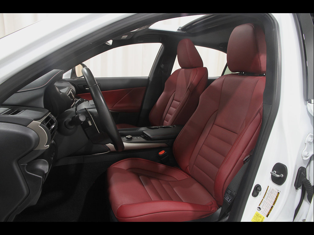 Certified 2020 Lexus IS 300 F Sport w/ F Sport Package AWD/4WD image 5