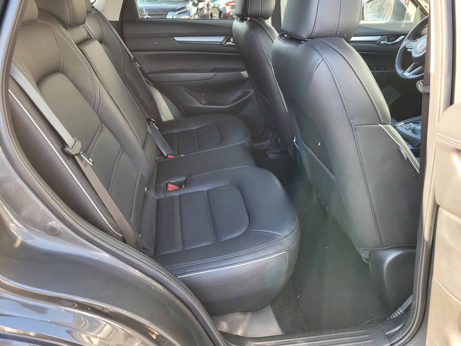 Used 2025 MAZDA CX-5 AWD 2.5 S w/ Preferred Package image 18