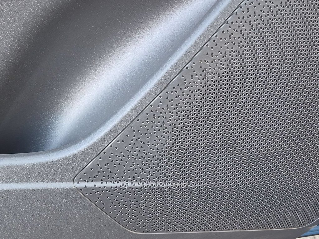 New 2026 Kia Niro EX FWD image 24