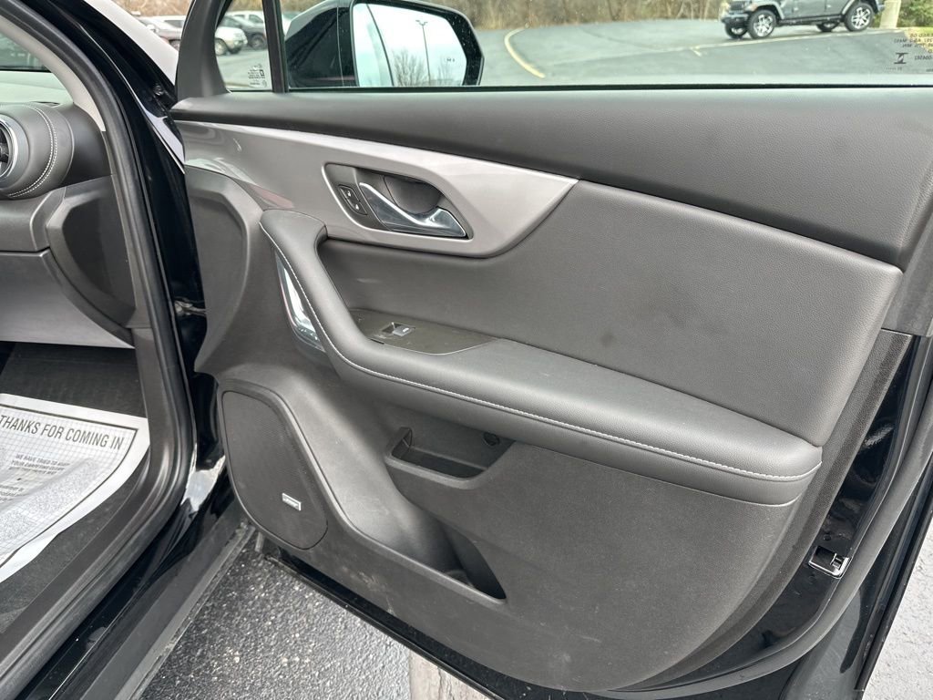 Used 2024 Chevrolet Blazer LT w/ Sound & Technology Package image 20