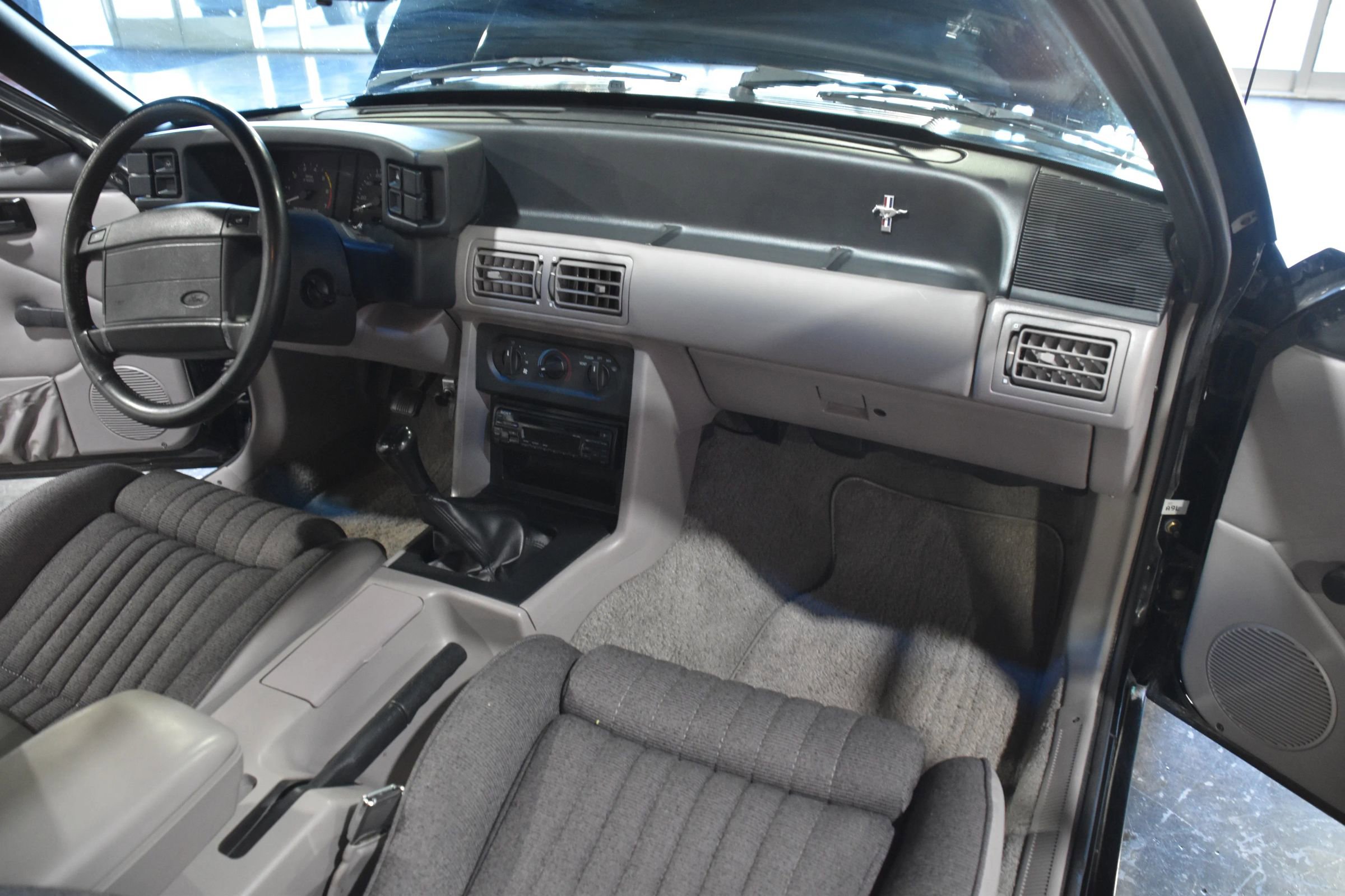 Used 1991 Ford Mustang LX RWD image 32
