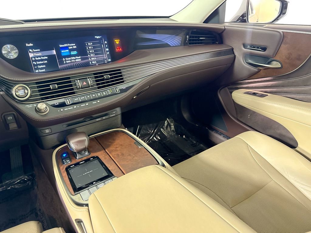 Used 2018 Lexus LS 500 RWD image 30
