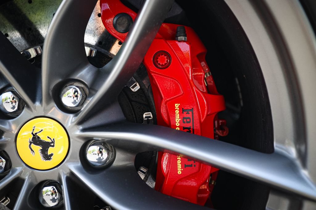 Certified 2018 Ferrari 488 Spider RWD image 15