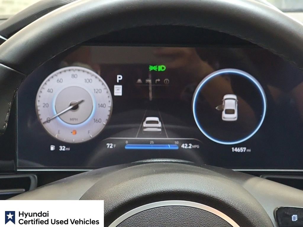 Certified 2025 Hyundai Elantra SEL FWD image 21