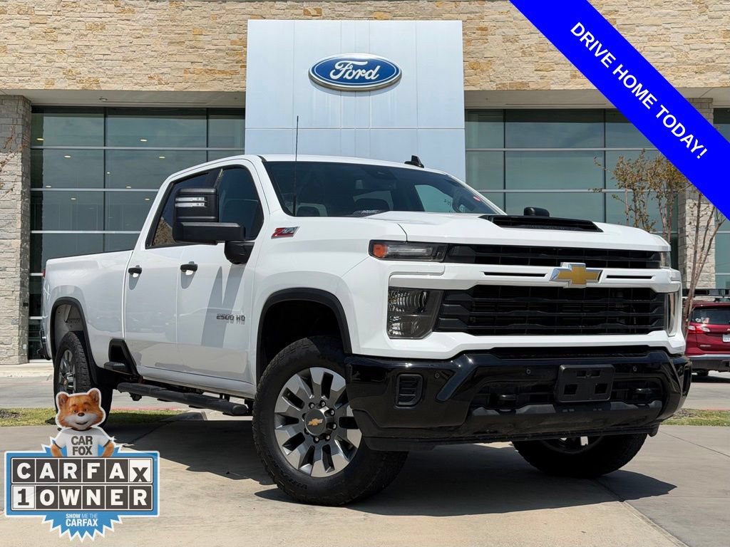 Used 2025 Chevrolet Silverado 2500 Custom w/ Custom Value Package AWD/4WD image 1
