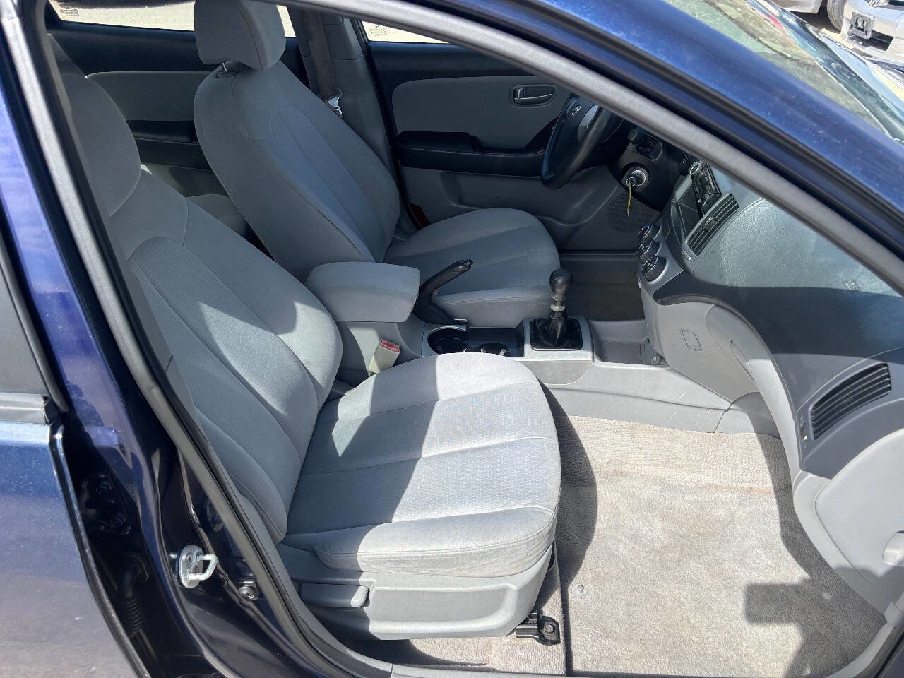 Used 2007 Hyundai Elantra GLS image 17