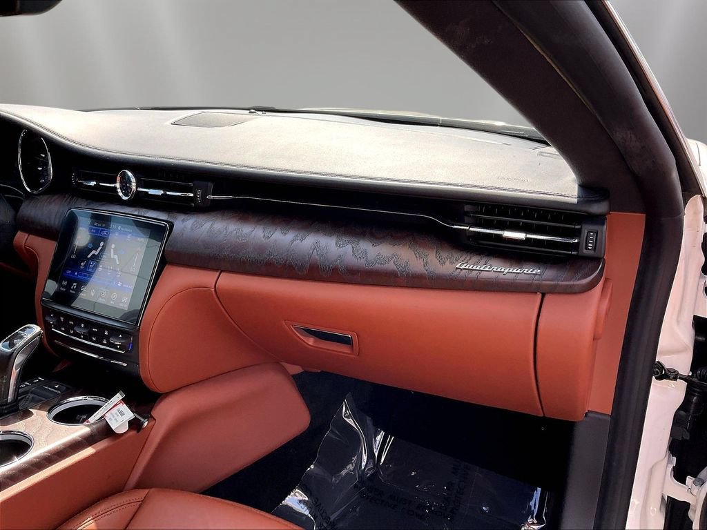 Used 2019 Maserati Quattroporte S Q4 AWD/4WD image 25