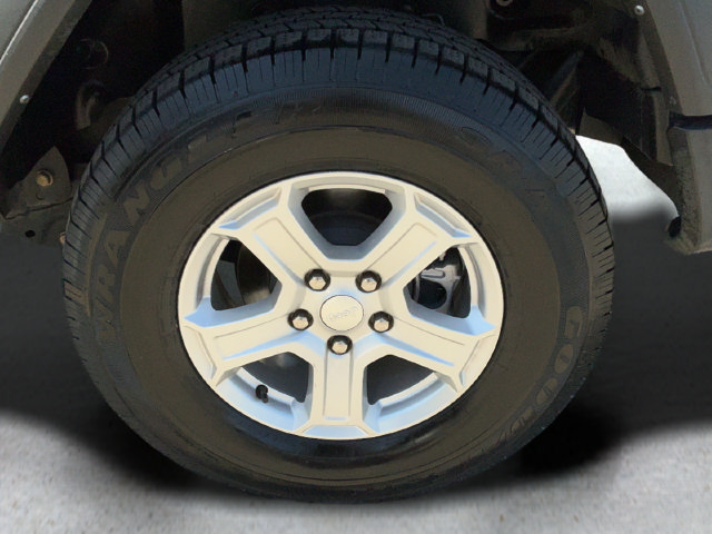 Used 2023 Jeep Wrangler Unlimited Sport AWD/4WD image 9