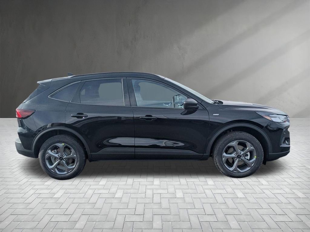 New 2026 Ford Escape ST-Line w/ Cold Weather Package image 9