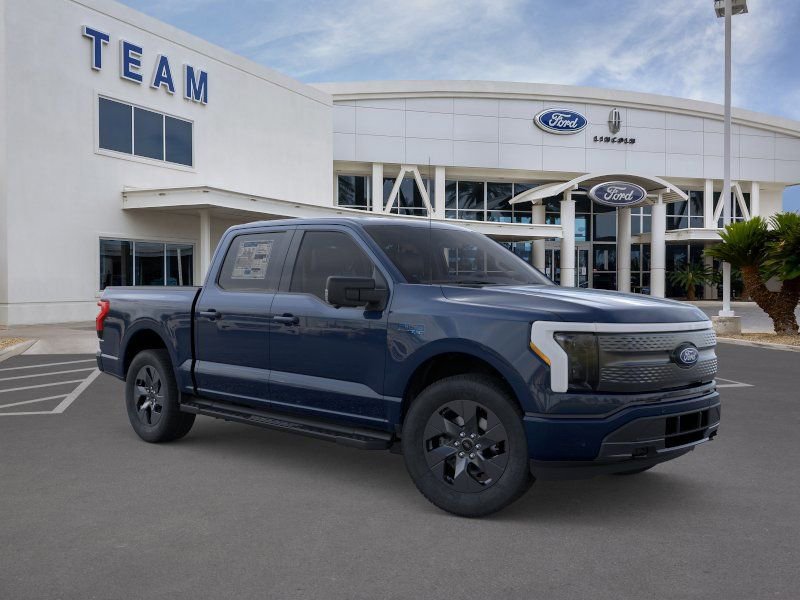 New 2025 Ford F150 Lightning Flash AWD/4WD image 7