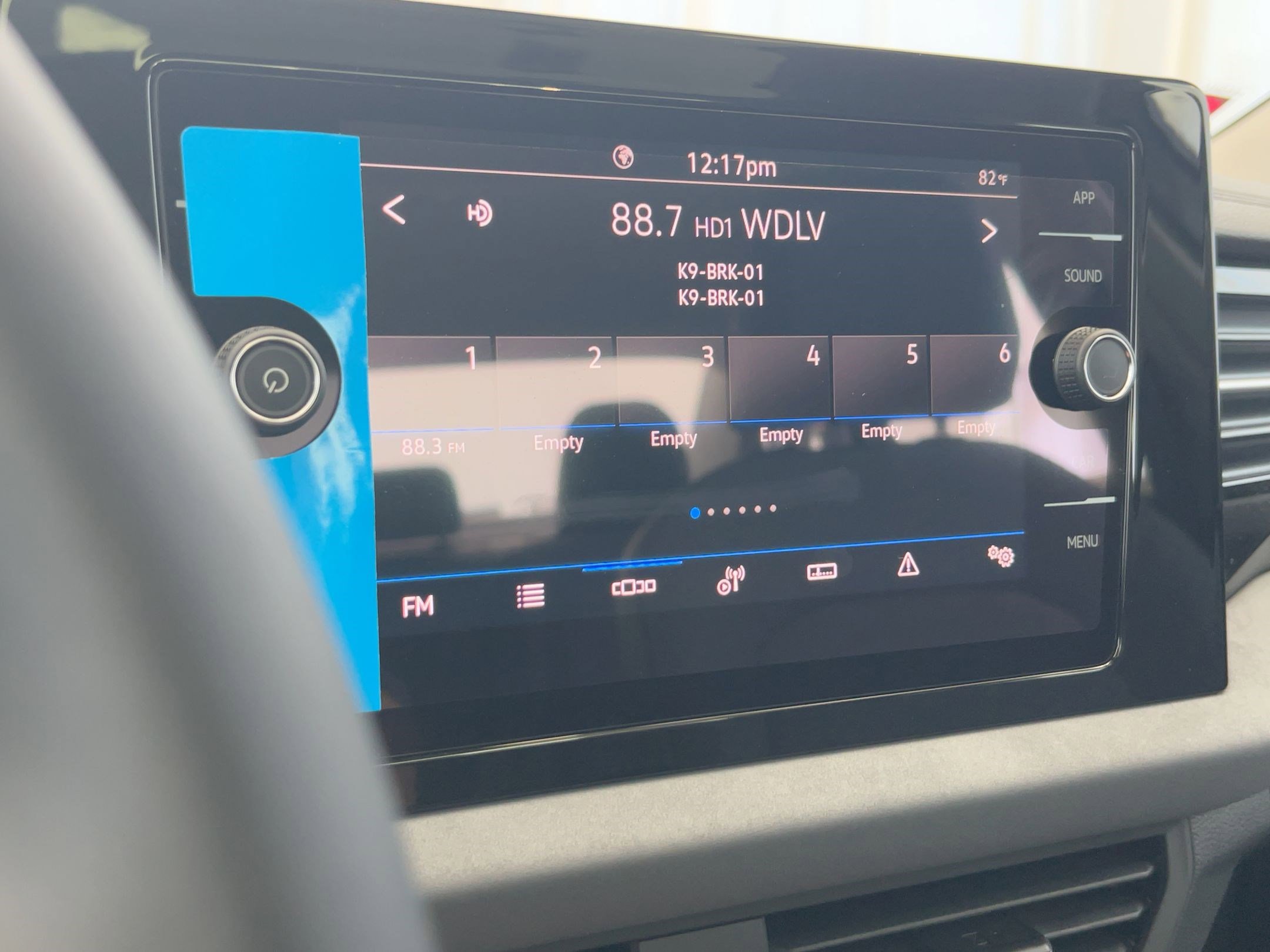 New 2026 Volkswagen Jetta SE image 24