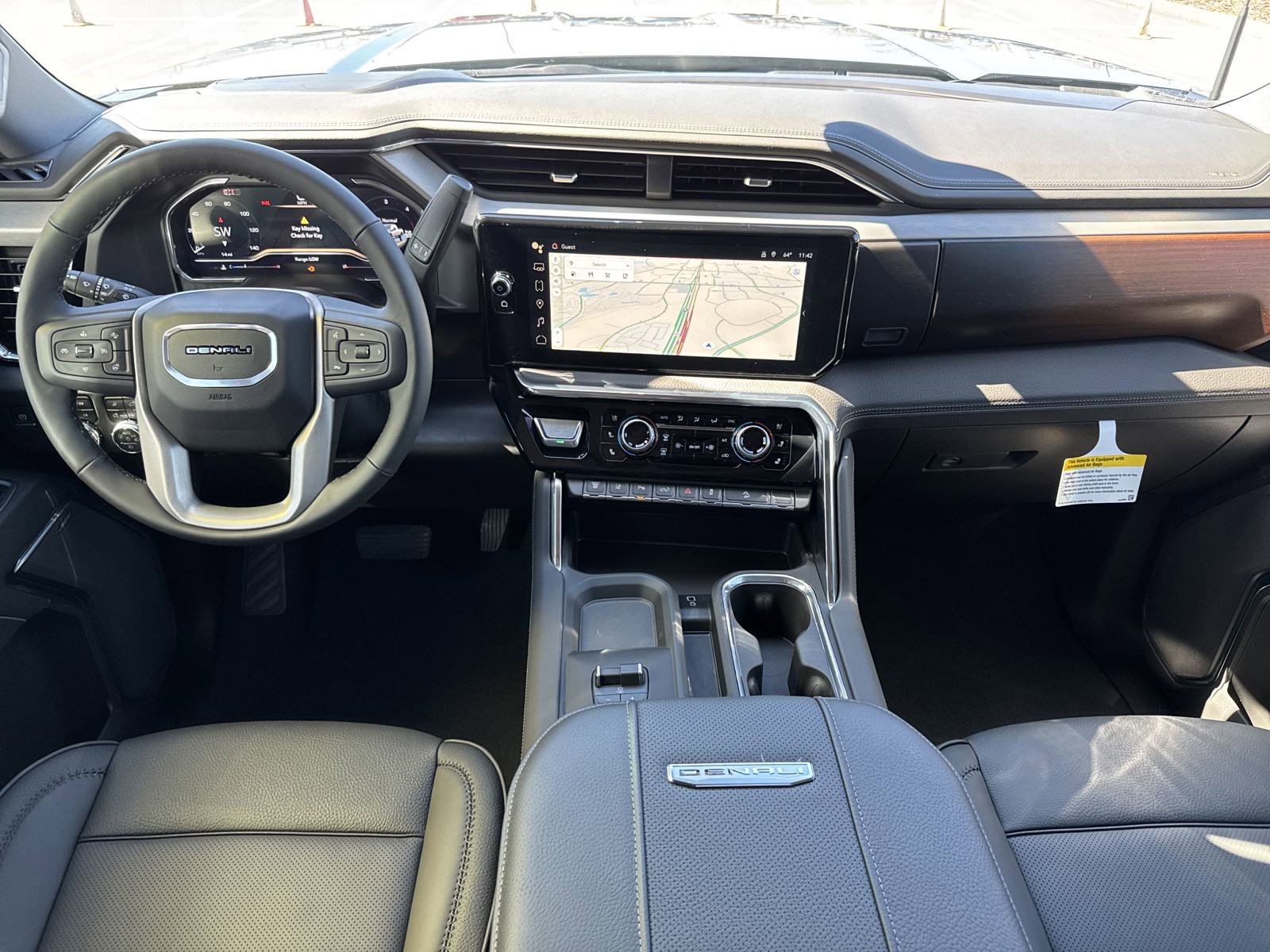 New 2025 GMC Sierra 2500 Denali w/ Denali Reserve Package image 28