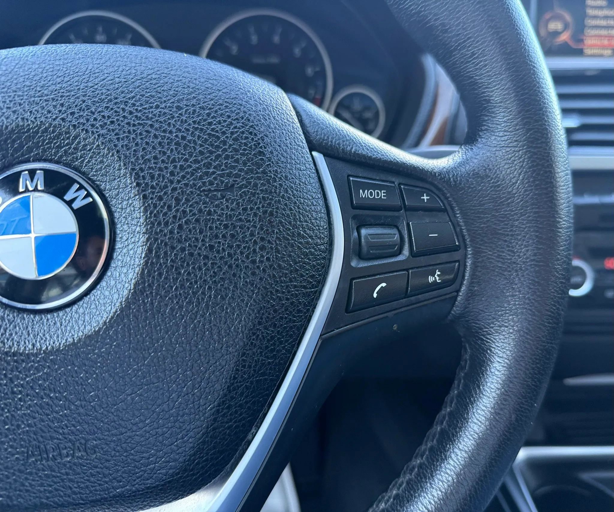 Used 2015 BMW 328i xDrive Sedan AWD/4WD image 15