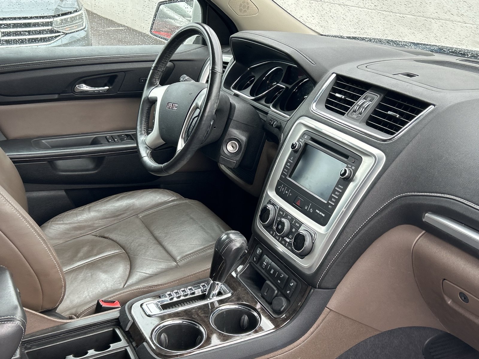 Used 2017 GMC Acadia Limited SLT AWD/4WD image 9