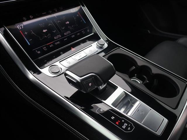 Used 2025 Audi Q7 3.0T Prestige AWD/4WD image 19