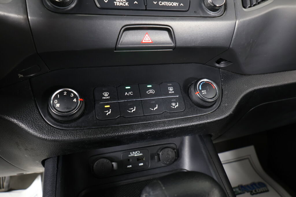 Used 2013 Kia Sportage LX w/ Convenience Pkg image 35