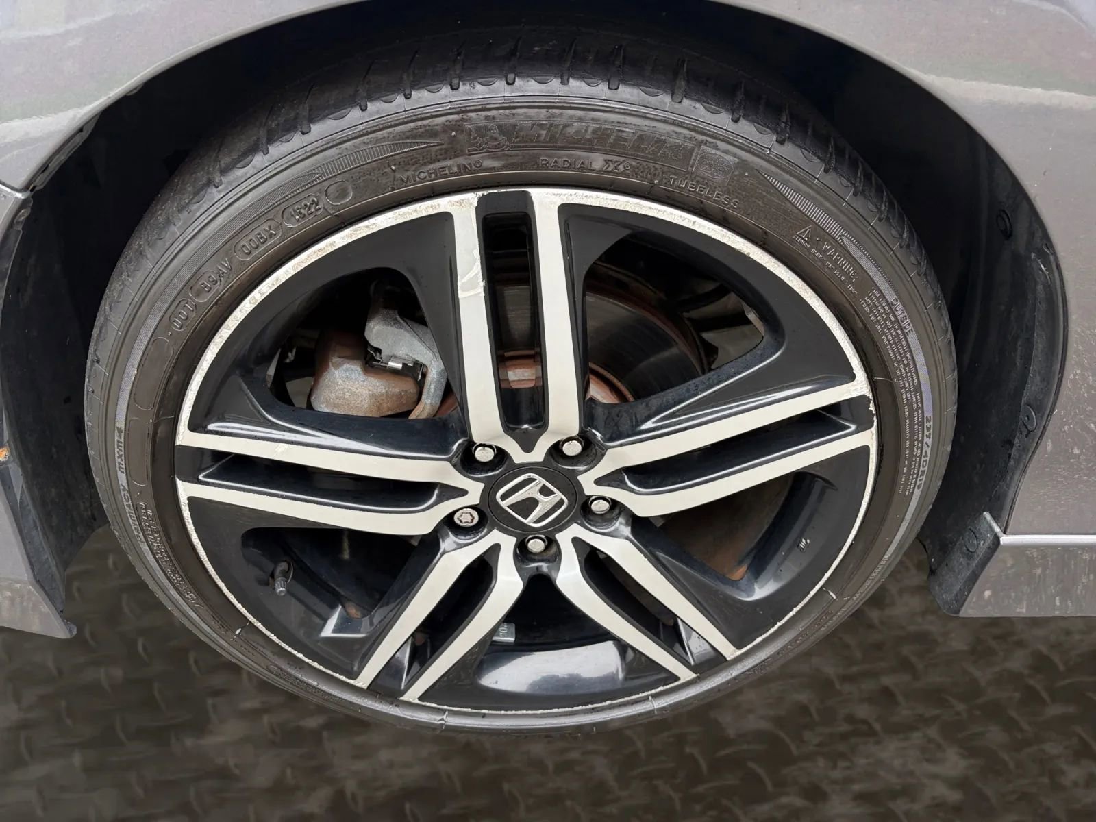 Used 2017 Honda Accord Sport image 32