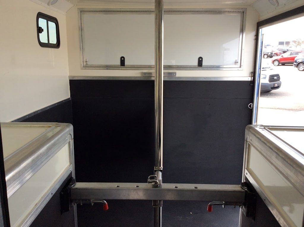 Used 2019 RAM ProMaster 3500 w/ Premium Appearance Group FWD image 17