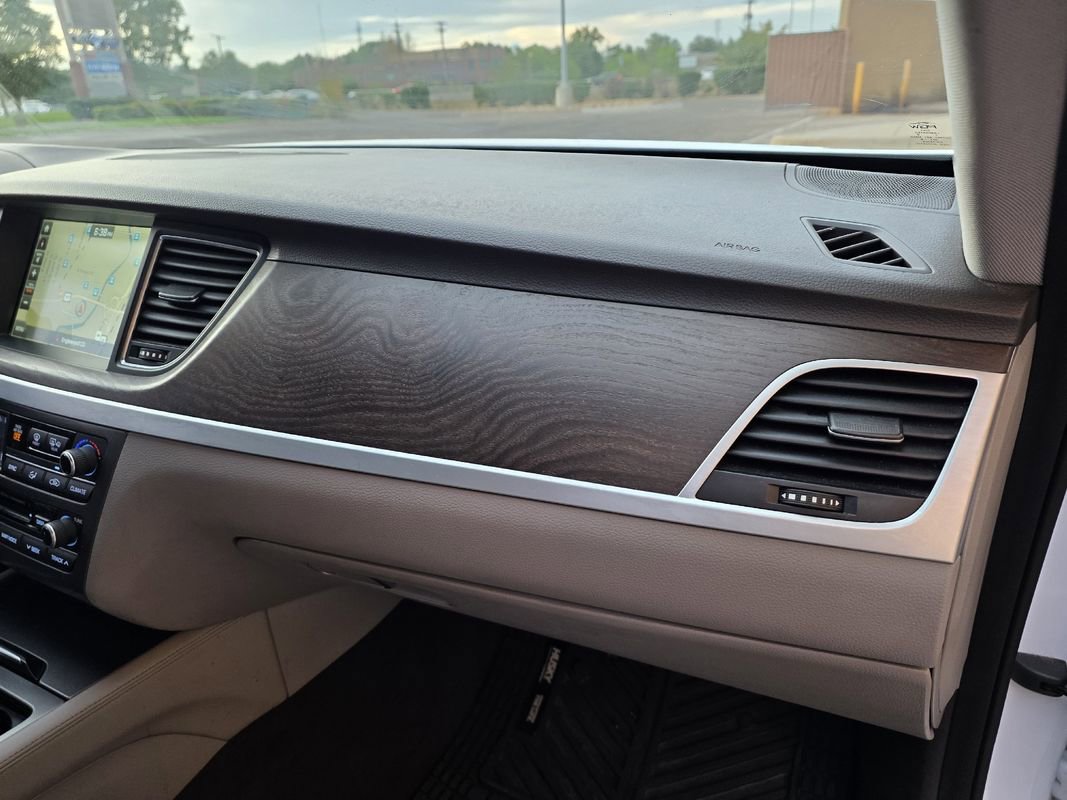 Used 2015 Hyundai Genesis 3.8 w/ Option Group 04 image 29