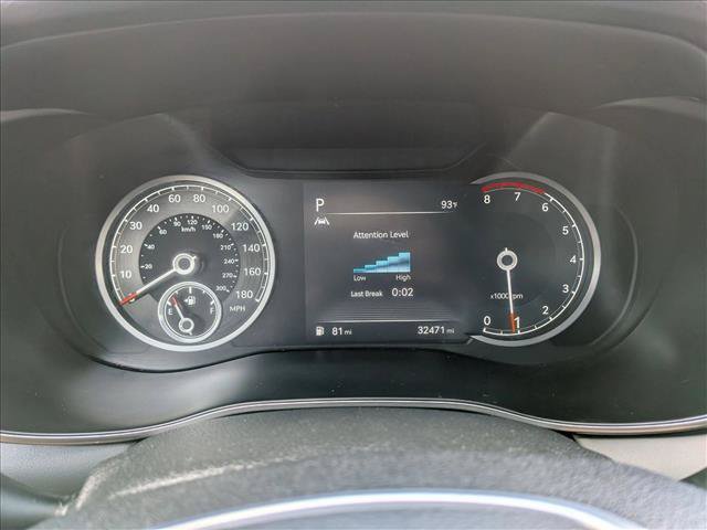 Used 2023 Genesis G70 2.0T w/ Sport Prestige Package RWD image 12