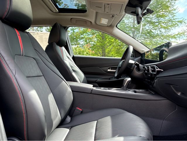 New 2026 Nissan Sentra SR w/ SR Premium Package FWD image 10