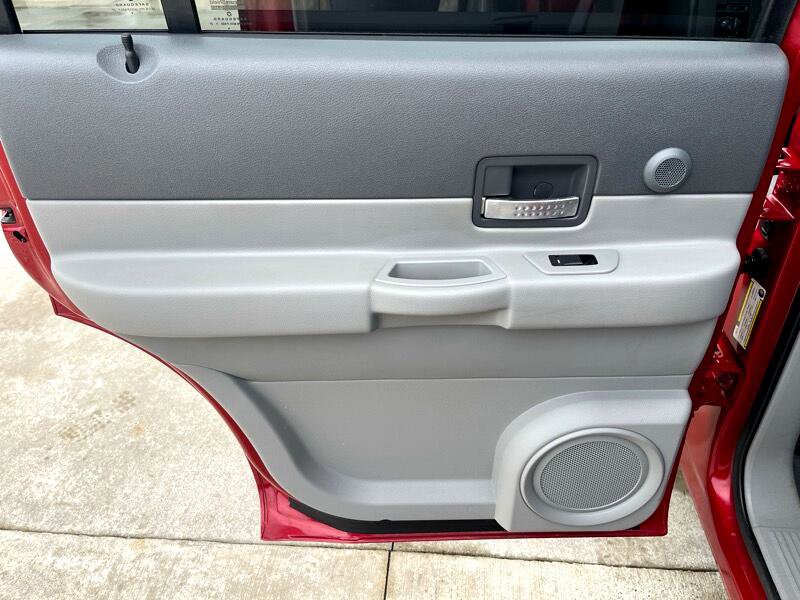 Used 2008 Dodge Durango SLT w/ Technology Group II image 36