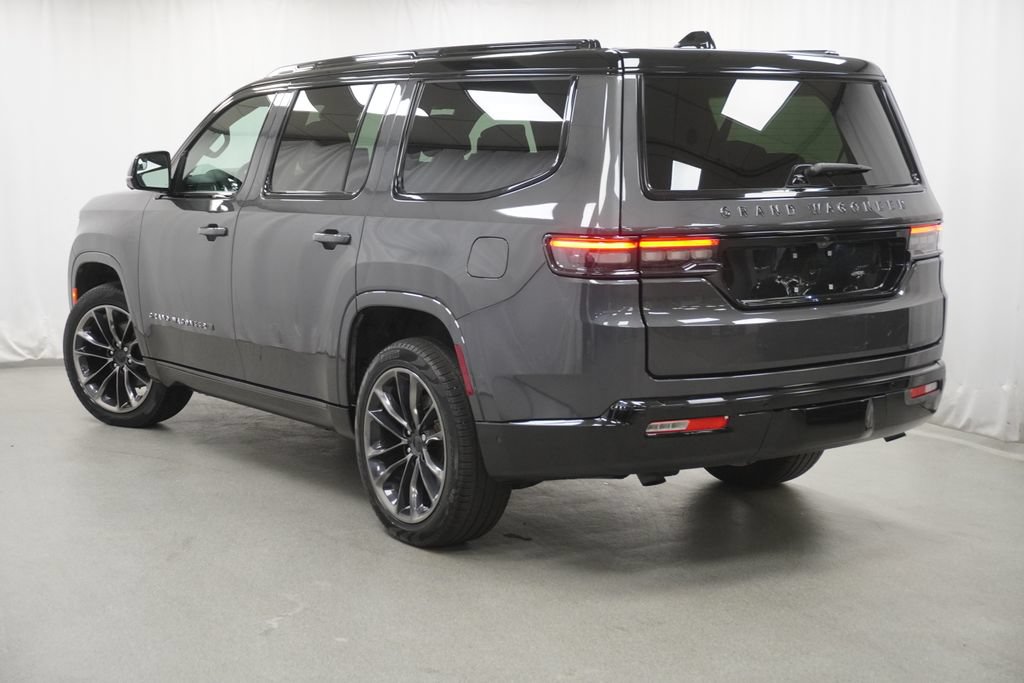 Certified 2025 Jeep Grand Wagoneer Series III w/ Rear Seat Video Group 1 AWD/4WD image 14