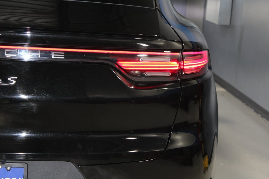 Used 2023 Porsche Cayenne S image 46