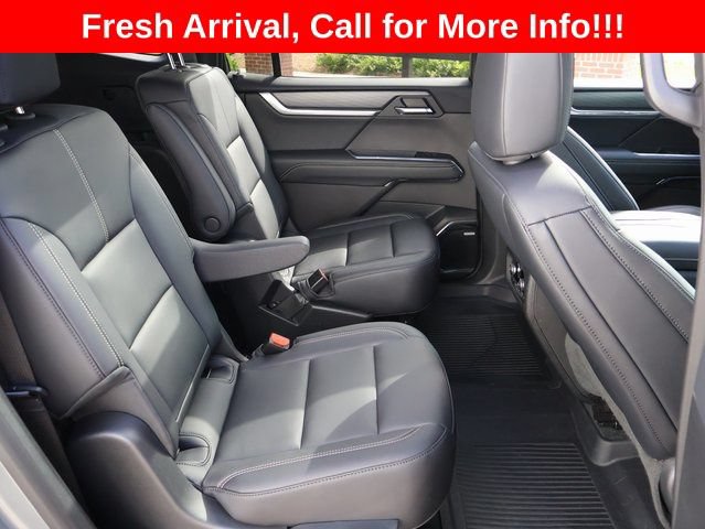 Used 2026 GMC Acadia Elevation w/ Black Edition AWD/4WD image 12