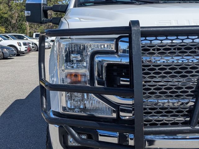 Used 2022 Ford F250 Lariat w/ Chrome Package image 9