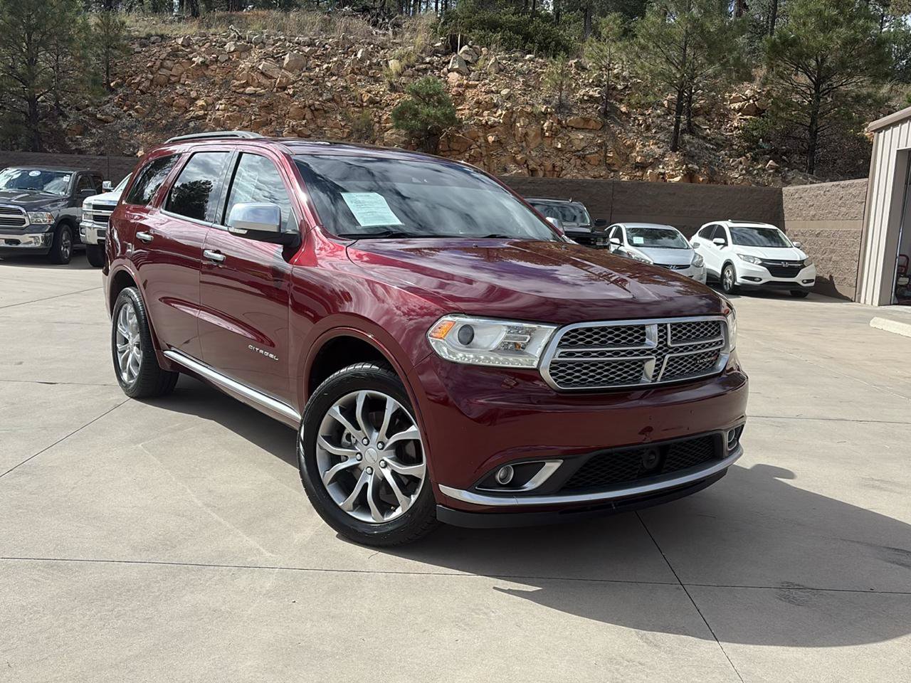 Used 2017 Dodge Durango Citadel AWD/4WD image 2